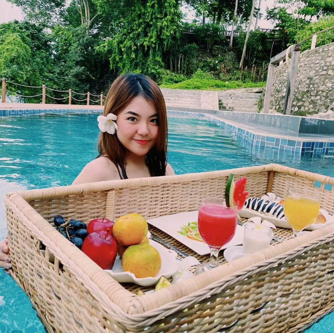 pool4